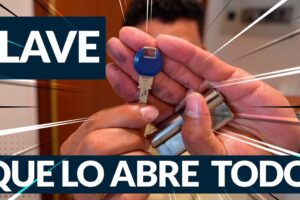 Descubre el secreto: Cómo abrir un candado con una llave maestra de forma rápida y sencilla