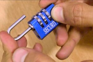 Descubre la clave para abrir un candado con una secuencia de números | Guía paso a paso