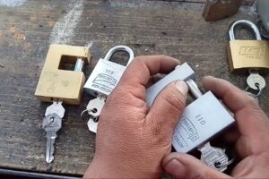 Guía completa: Cómo elegir el candado perfecto para asegurar tu puerta de garaje